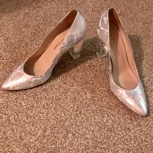 Donald J. Pliner | Bonita Snake Heels Size 8.5
